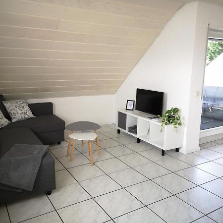 Familienfreundliche Ferienwohnung Mit Wohlfuehlbalkon Und Kostenlosem Parkplatz Nahe Messe Und Bodensee Меккенбойрен Экстерьер фото