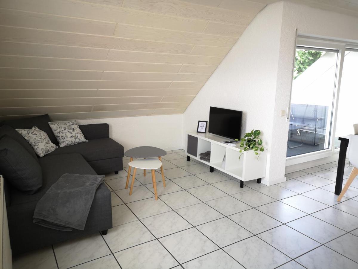 Familienfreundliche Ferienwohnung Mit Wohlfuehlbalkon Und Kostenlosem Parkplatz Nahe Messe Und Bodensee Меккенбойрен Экстерьер фото